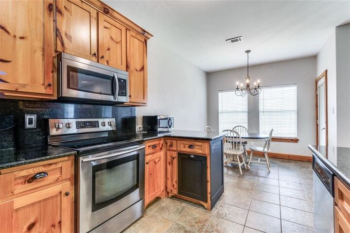 Property Photo: 1209 Hickory Drive TX 76258