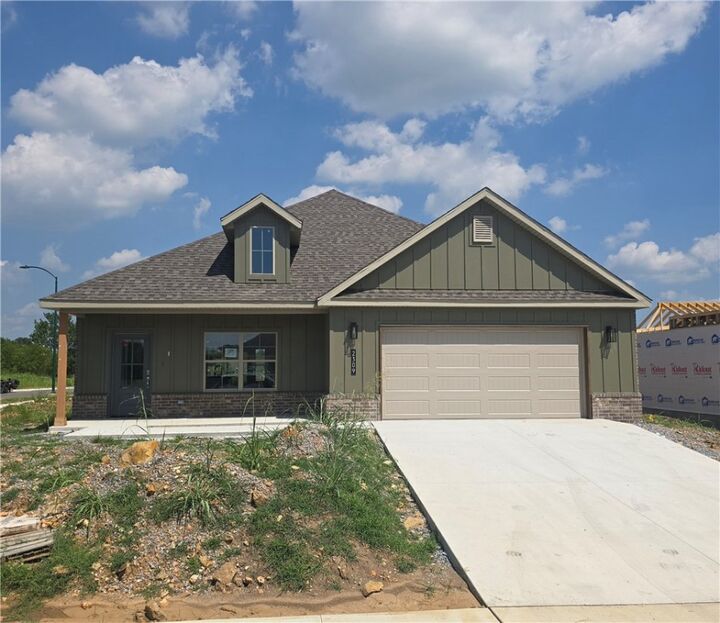 2309 N Presley Street  Siloam Springs AR 72761 photo