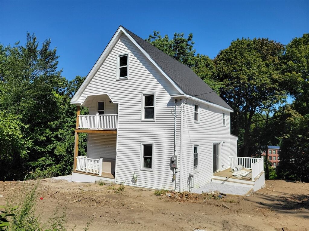 Property Photo:  11 Beech Street Lane  MA 01420 