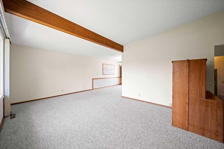 Property Photo:  3210 43 Avenue  AB T4N 3A9 