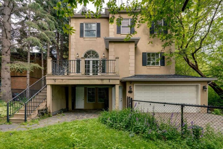 Property Photo: 3018 8 Street SW AB T2T 3A2