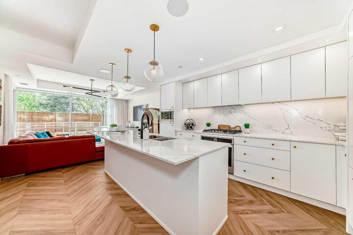 8505 Broadcast Avenue SW 106  Calgary AB T3H 6B5 photo