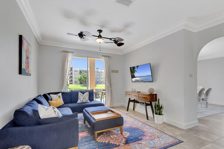 Property Photo:  6173 Lottie Lane  FL 33462 