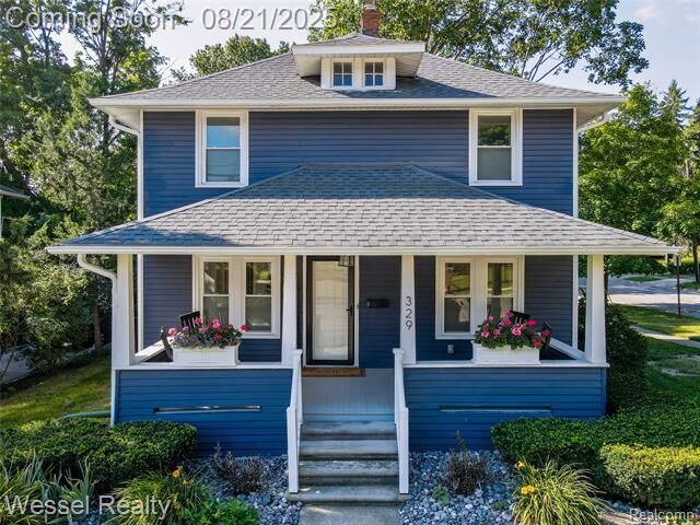 329 W Saint Clair Street  Romeo Vlg MI 48065 photo