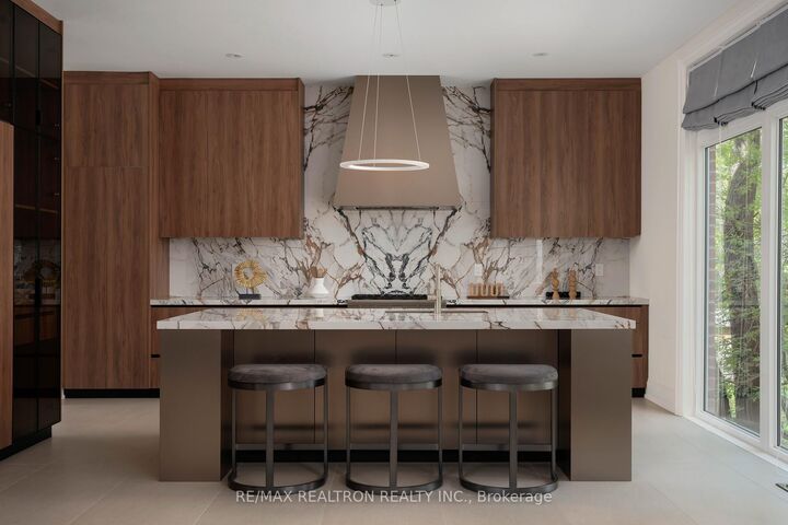 Photo de la propriété: 146 Empress Avenue ON M2N 3T6