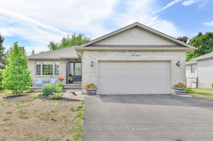 Property Photo:  12 Stonegate Crescent  ON K0K 2C0 