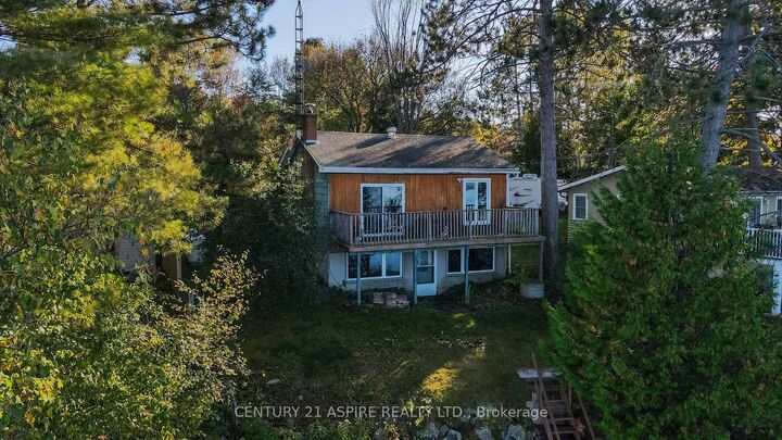 Property Photo: 751 Rock Point Lane ON K0J 2J0