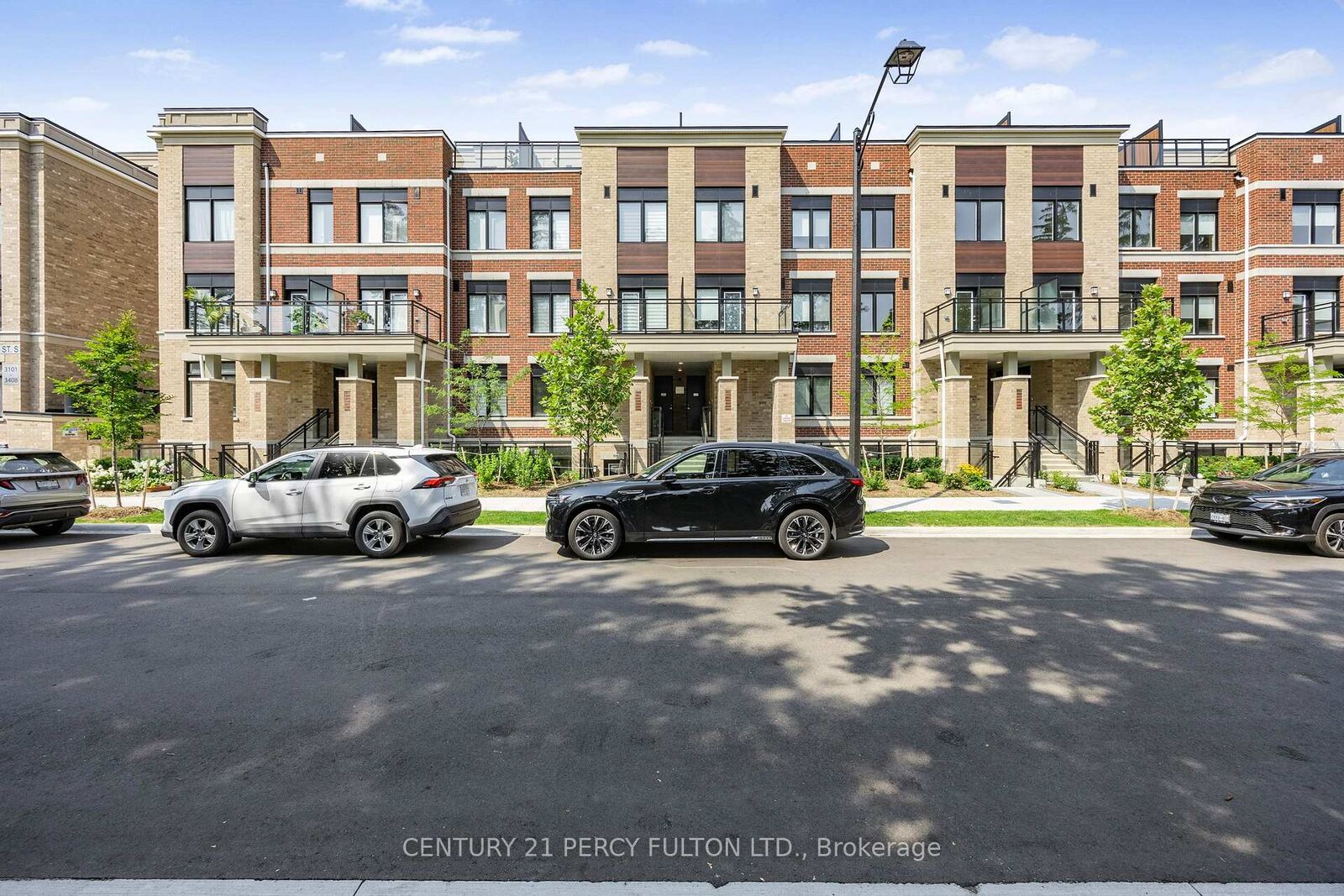 Photo de la propriété:  58 Elizabeth Street S 2206  ON L4C 5W2 