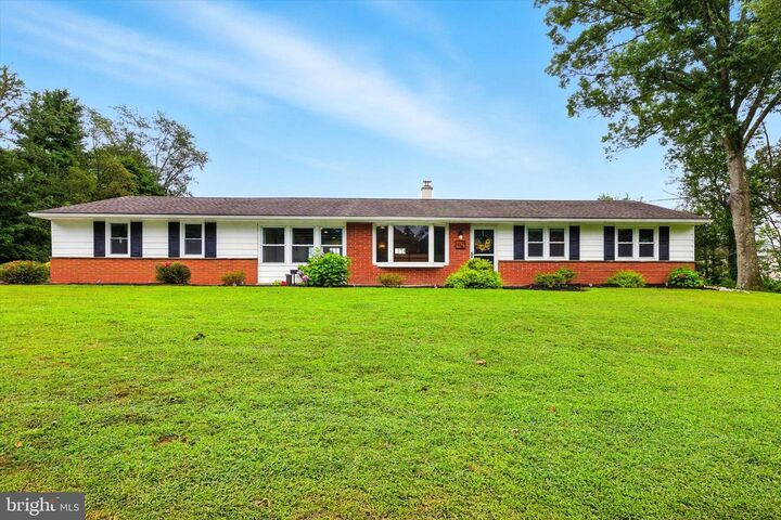 Property Photo: 912 Collegeville Road PA 19426