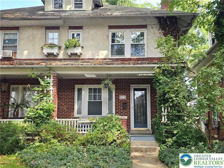 Property Photo: 2313 W Allen Street PA 18104