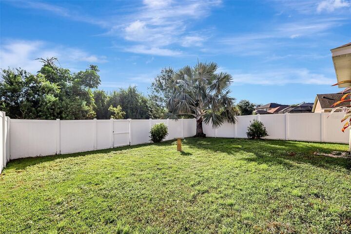 Property Photo:  14223 Gnatcatcher Terrace  FL 34202 