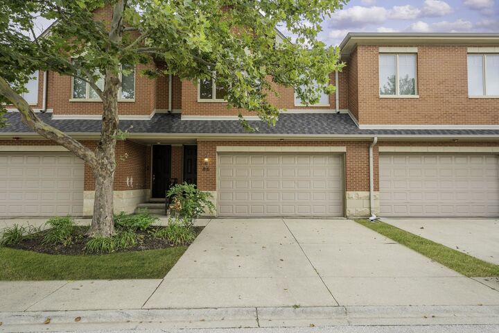 86 Northfield Terrace  Wheeling IL 60090 photo