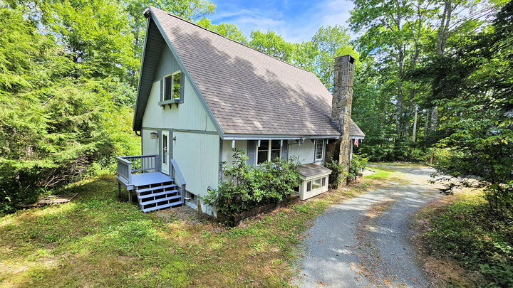 Property Photo: 33 Porter Street ME 04974