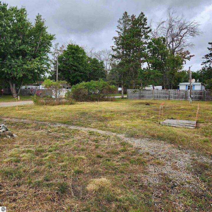 Property Photo:  6324 W Pine Point Road  MI 49738