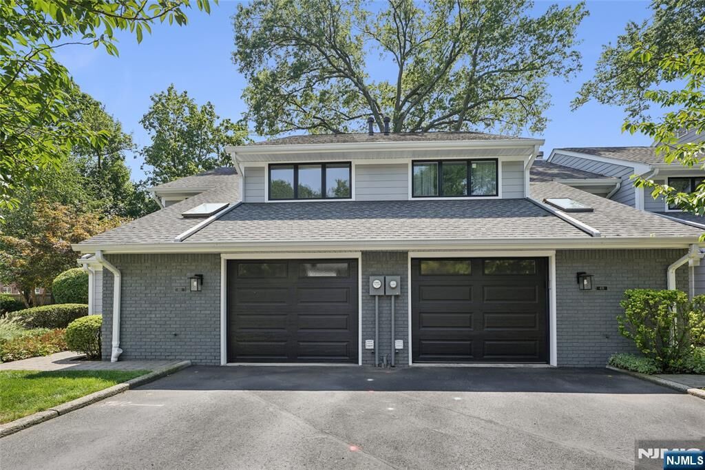 Property Photo: 461 Tenafly Road NJ 07631