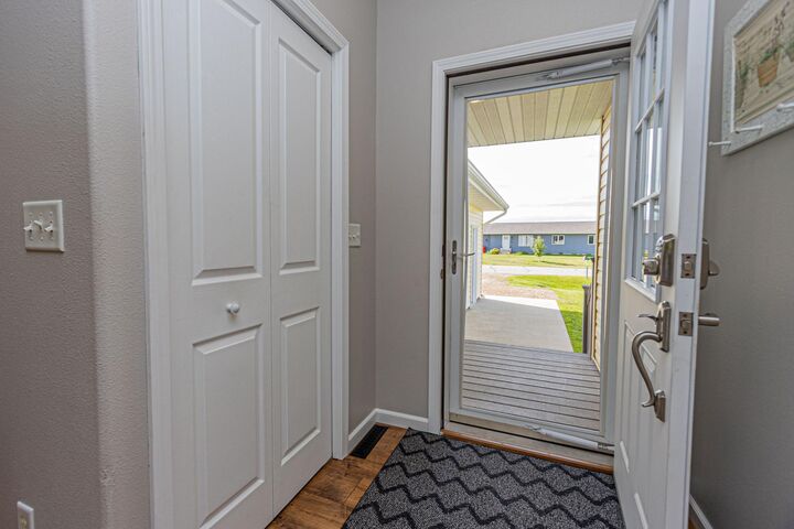 Property Photo:  169 Pine Avenue  MN 56354 