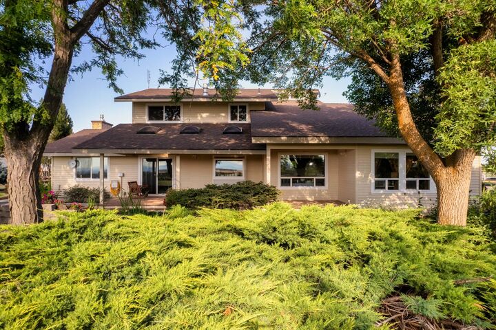Property Photo: 547 SW Bear Drive OR 97741
