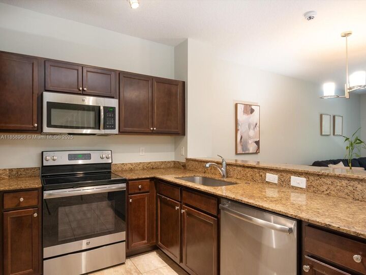 Property Photo: 8138 SW 17th Ct FL 33068