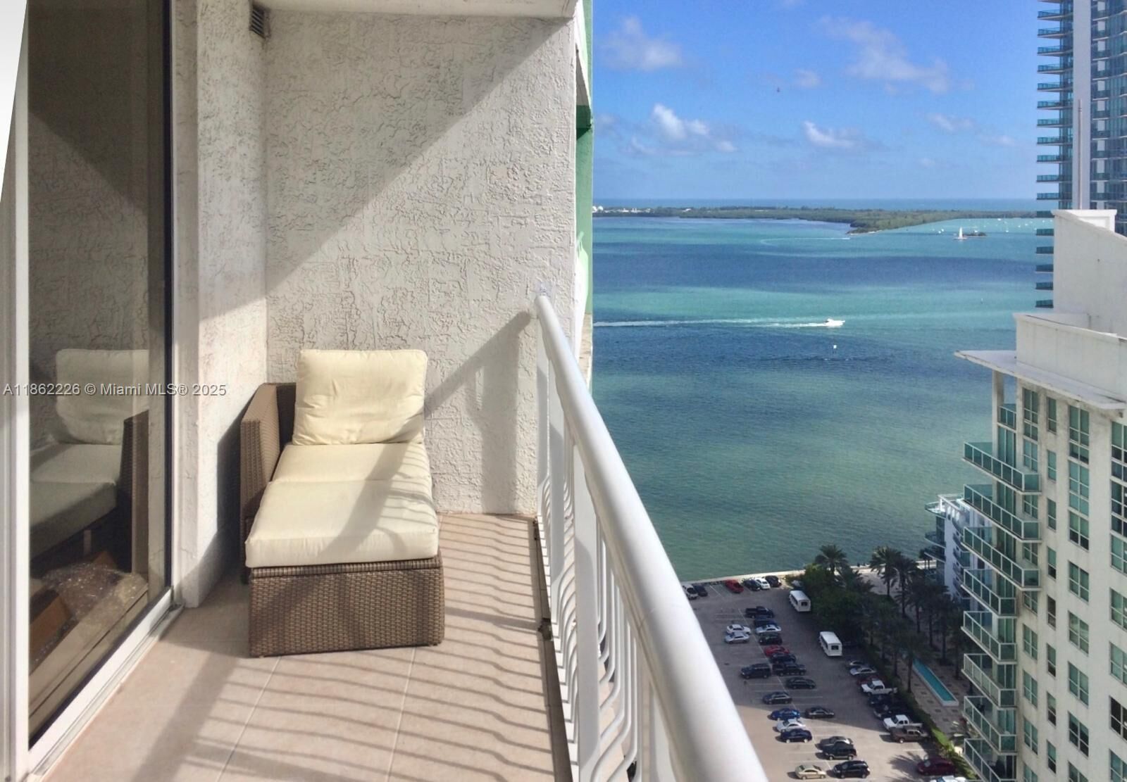 Property Photo:  1200 Brickell Bay Dr 3121  FL 33131 