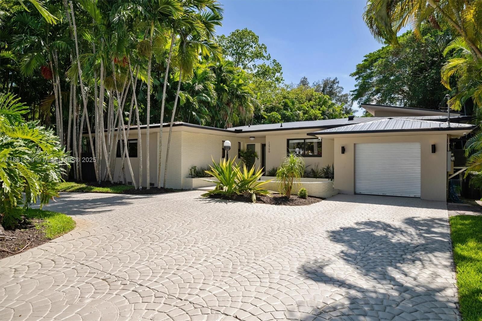 Property Photo:  12790 Griffing Blvd  FL 33161 