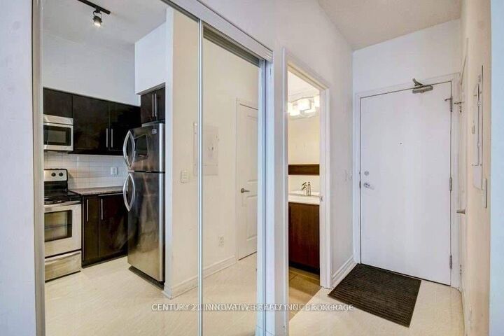 Property Photo:  2885 Bayview Avenue Ph1501  ON M2K 0A3 