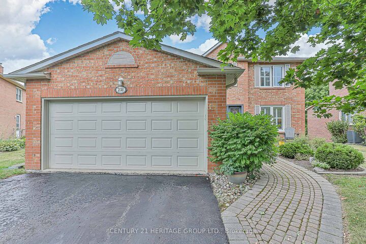 231 John Bowser Crescent  Newmarket ON L3Y 7N7 photo
