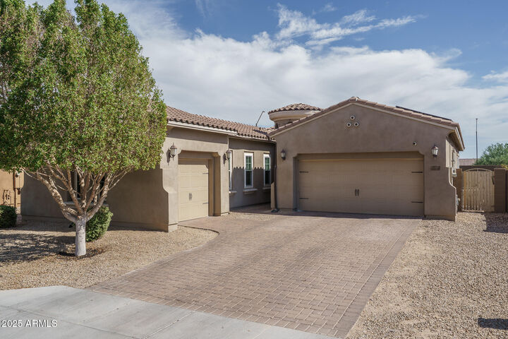 14757 W Pasadena Avenue  Litchfield Park AZ 85340 photo