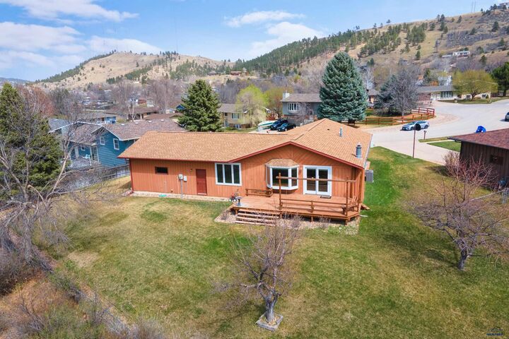 Property Photo: 2713 Harney Pl SD 57702