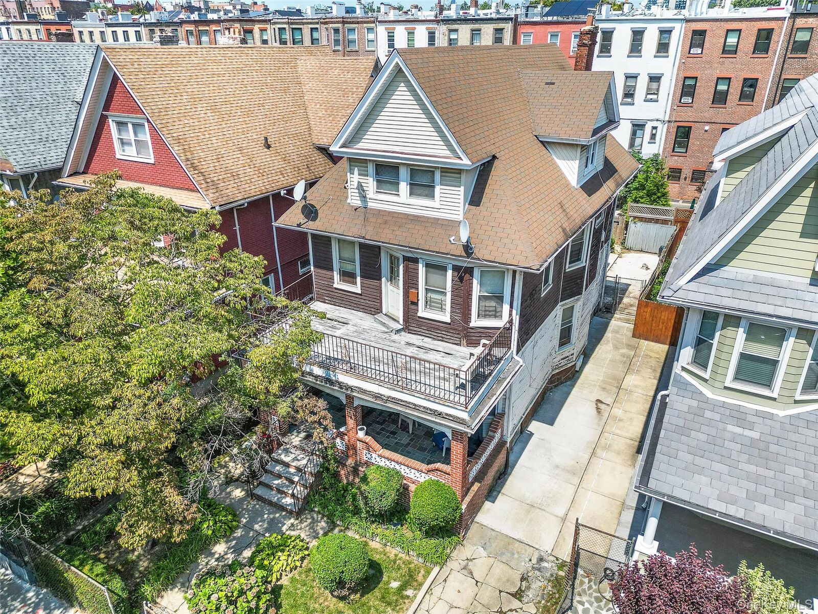Property Photo: 139 Fenimore Street NY 11225
