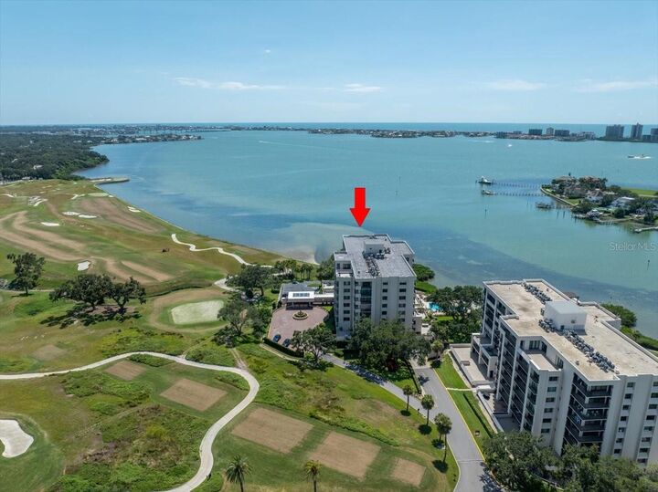 Property Photo: 4 Belleview Boulevard 203 FL 33756
