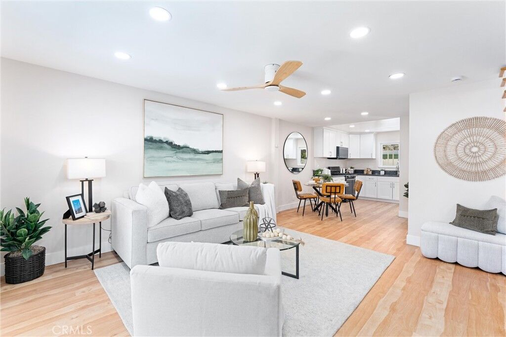 Property Photo: 8236 Henderson CA 90621