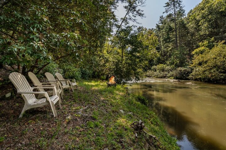 Property Photo: 263 Indian Cave Road GA 30536