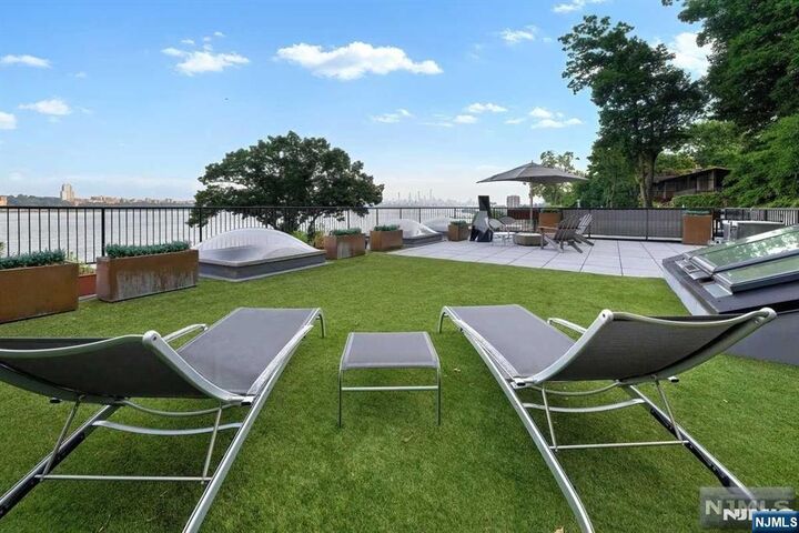 Property Photo:  34 Shore Road 34S  NJ 07020 