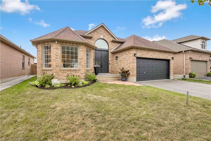 29 Casson Lane  Brantford ON N3R 7Z5 photo