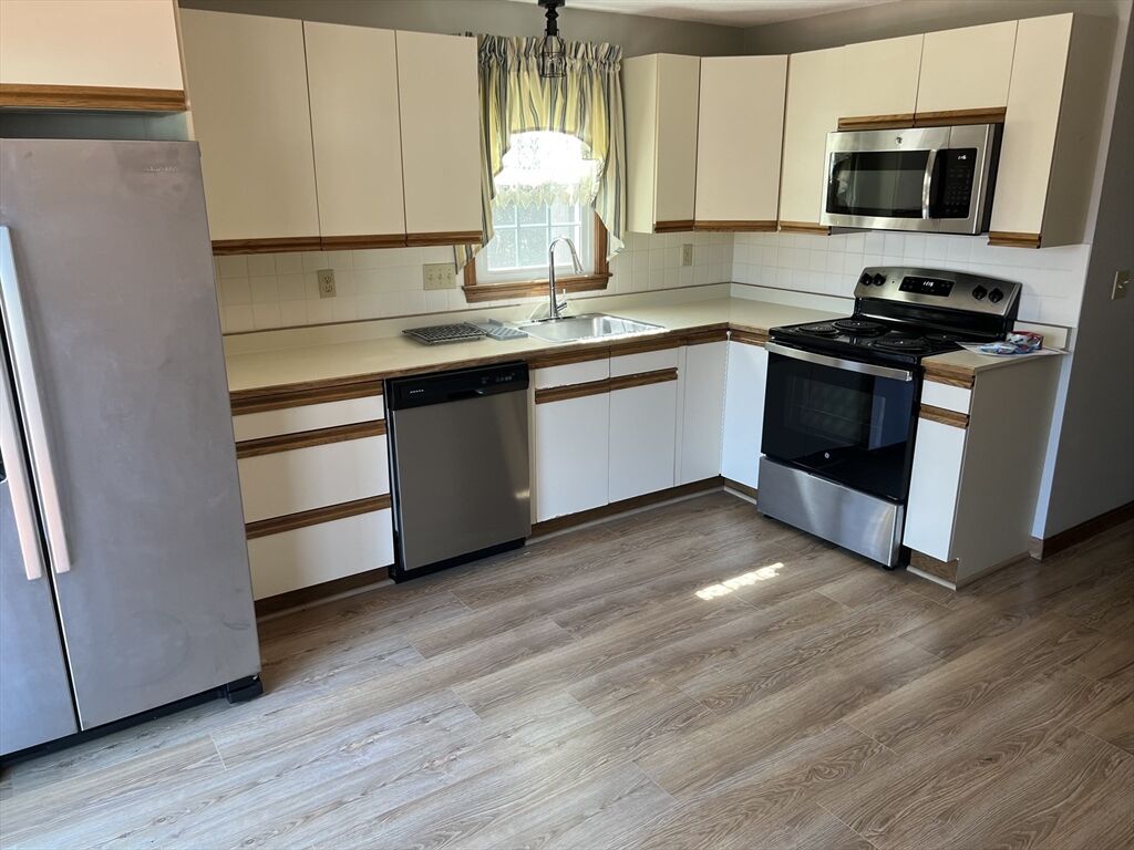 Property Photo: 275 Sunderland Road 275 MA 01604