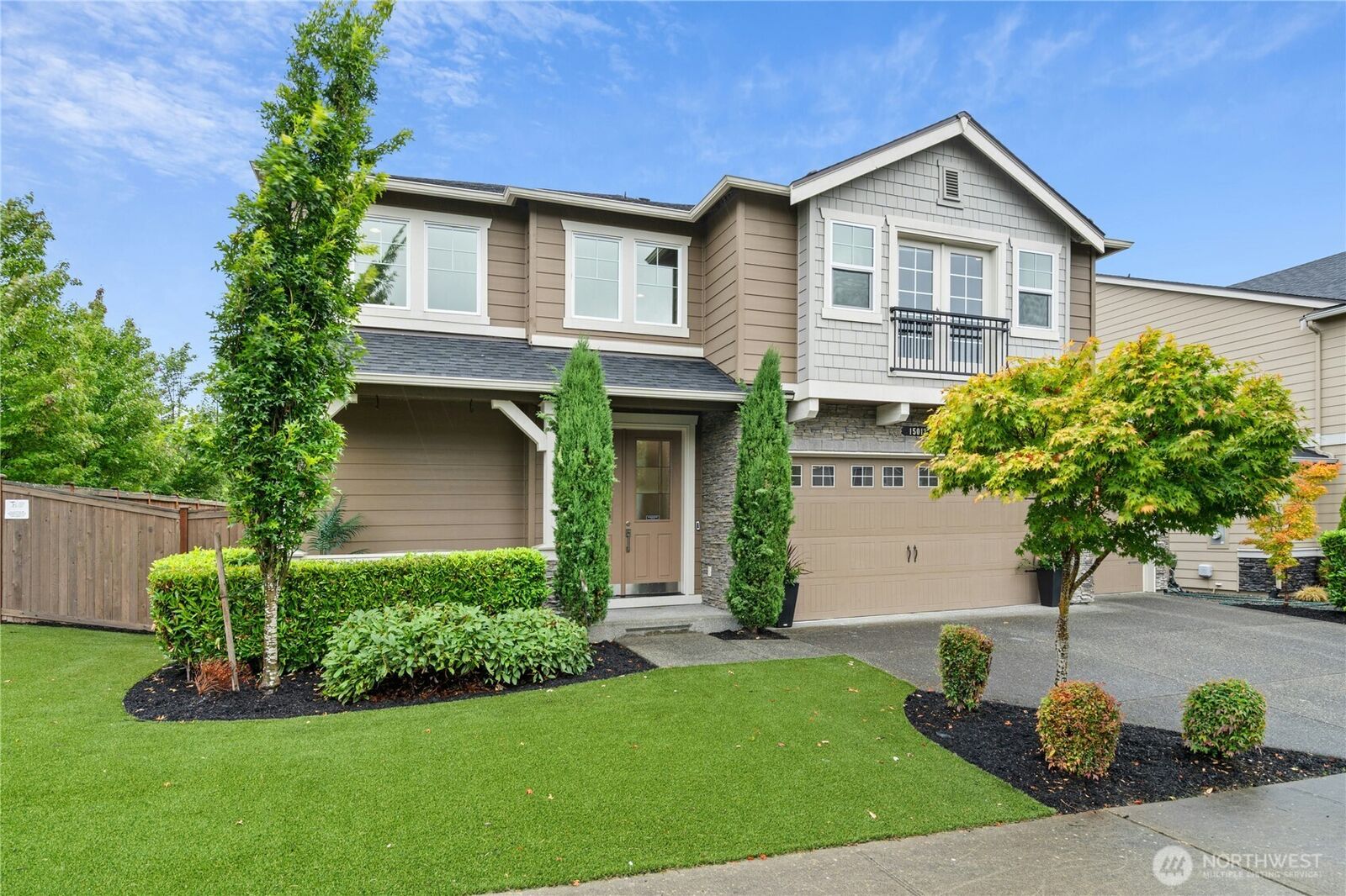 Property Photo: 15013 126th Avenue NE WA 98072