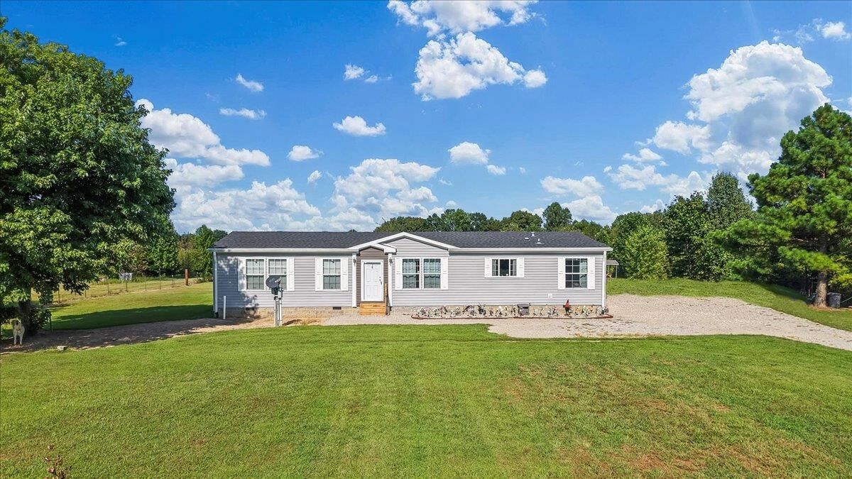 Property Photo:  2972 Dover Church Road  KY 42164 