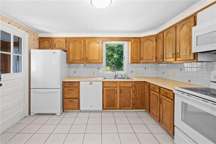 Property Photo: 36 Westhill Drive RI 02920