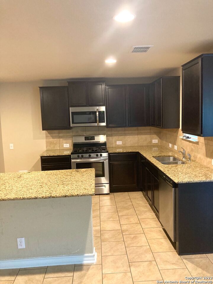 Property Photo:  6007 Red Rose  TX 78244 