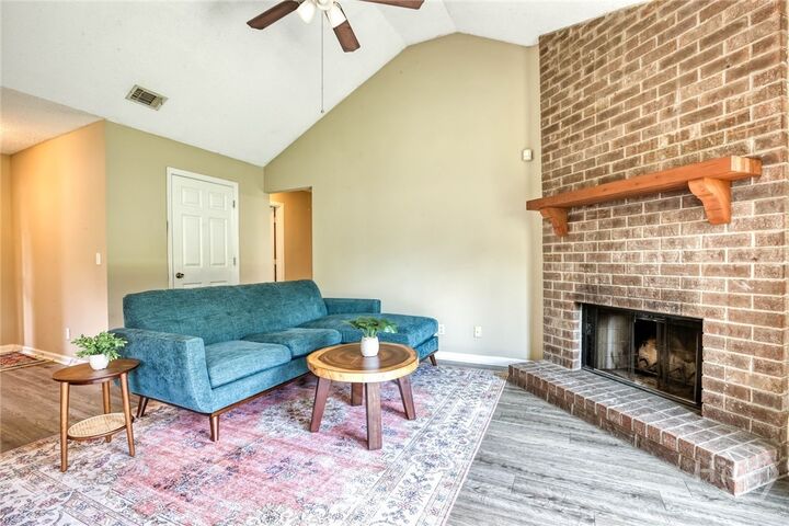 Property Photo:  110 Laurelwood Drive  GA 31419 