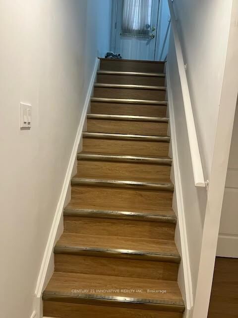 Property Photo:  43 Starfire Drive Bsmt Apt #4  ON M1C 5K1 