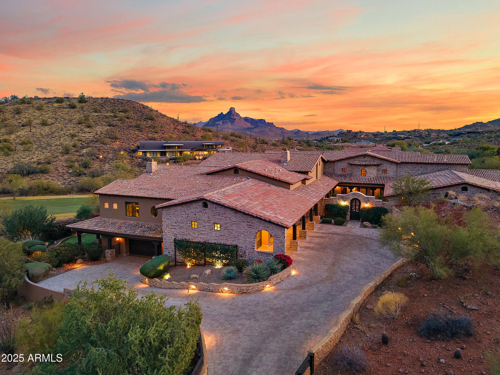 Property Photo:  16117 E Shooting Star Trail  AZ 85268