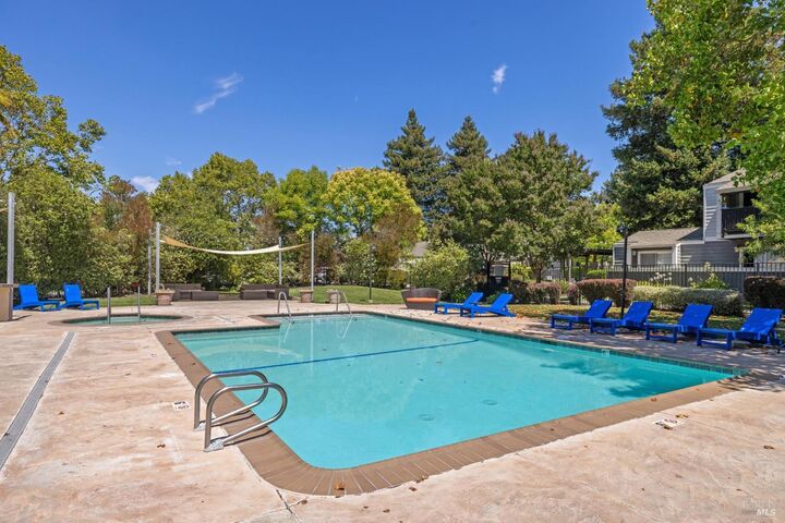Property Photo: 225 Burt Street 34 CA 95407