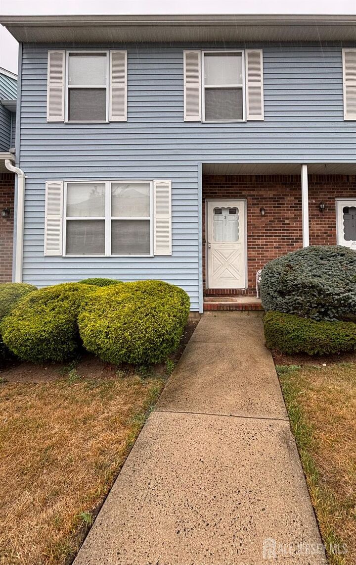 3 Peachtree Lane  Jamesburg NJ 08831 photo