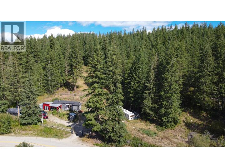 Photo de la propriété:  4050 White Lake Road  BC V0E 2W0 