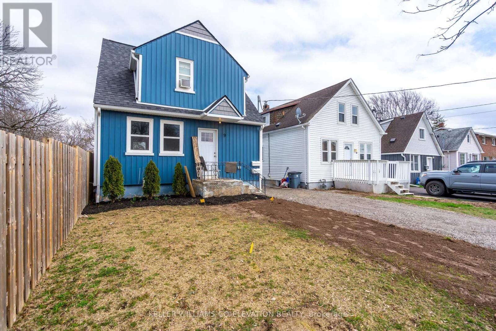 Property Photo: 9 Merigold Street 1 ON L2S 2N4