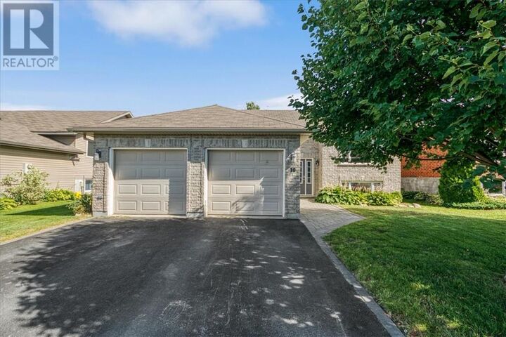 Property Photo: 10 Mulberry ON P3Y 0A1