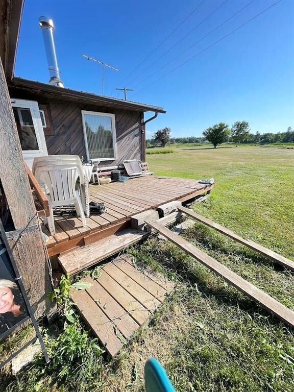 Property Photo:  6 McCraery Drive  MB R0L 2C0 