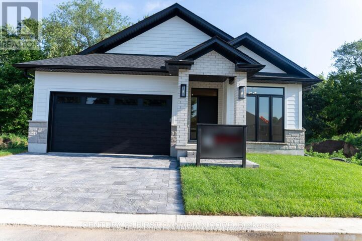 430 Head Street 16  Strathroy-Caradoc (NE) ON N7G 2K2 photo