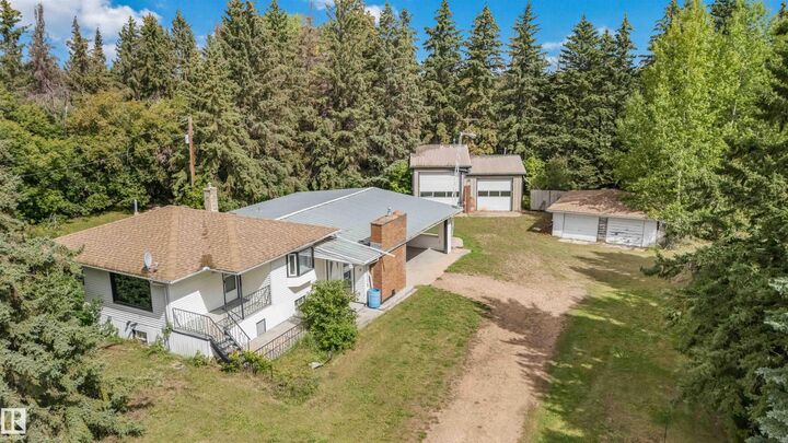 56223 Rge Rd 245  Rural Sturgeon County AB T8R 0M2 photo